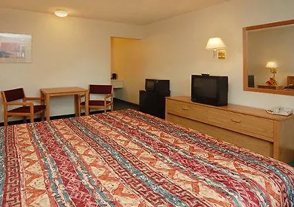 Deer Motel 2*